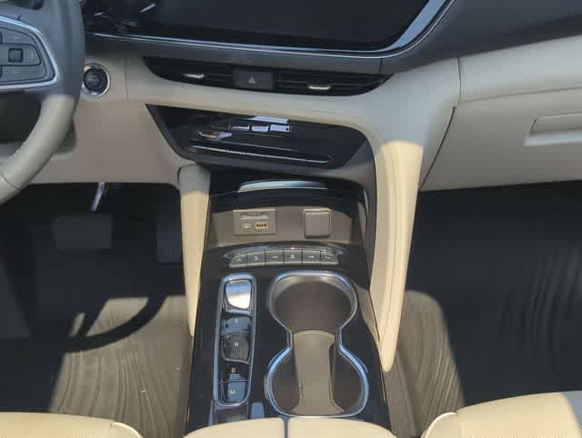 Used 2023 Buick Envision Avenir AWD/4WD image 29