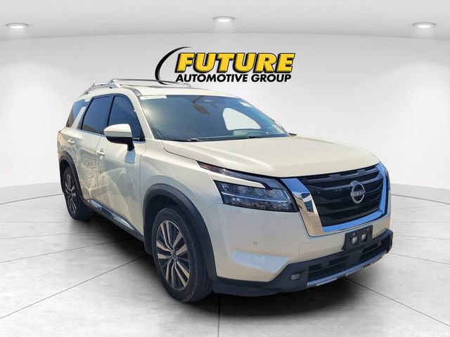 Used 2022 Nissan Pathfinder Platinum w/ Cargo Package