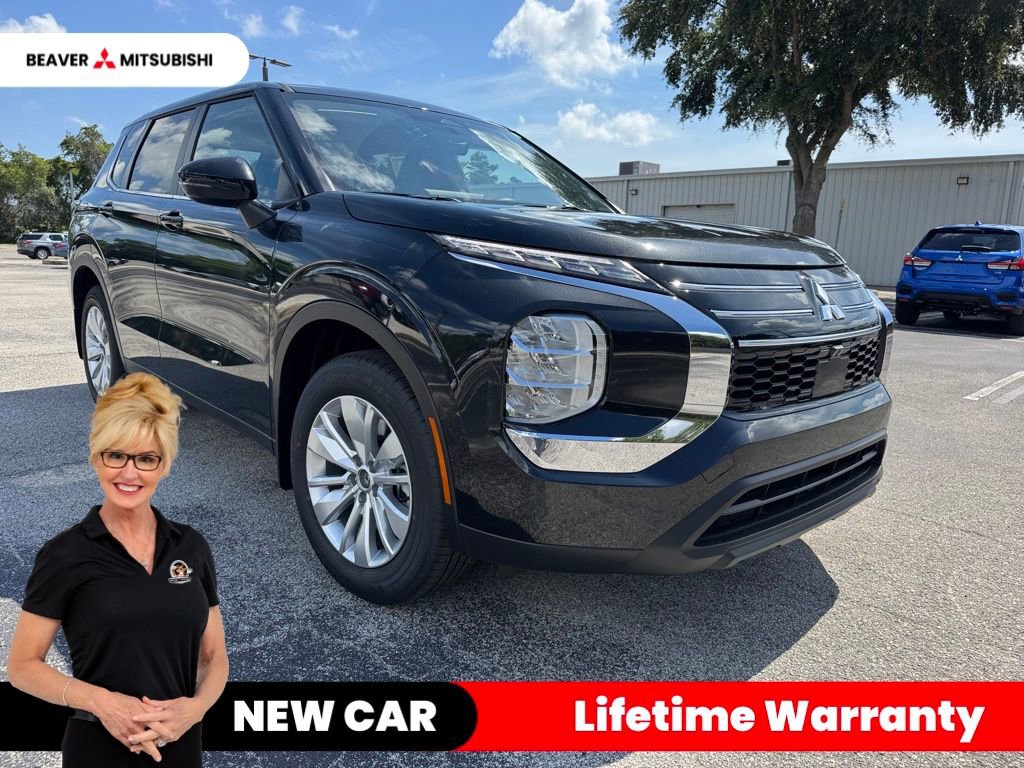 New 2025 Mitsubishi Outlander ES