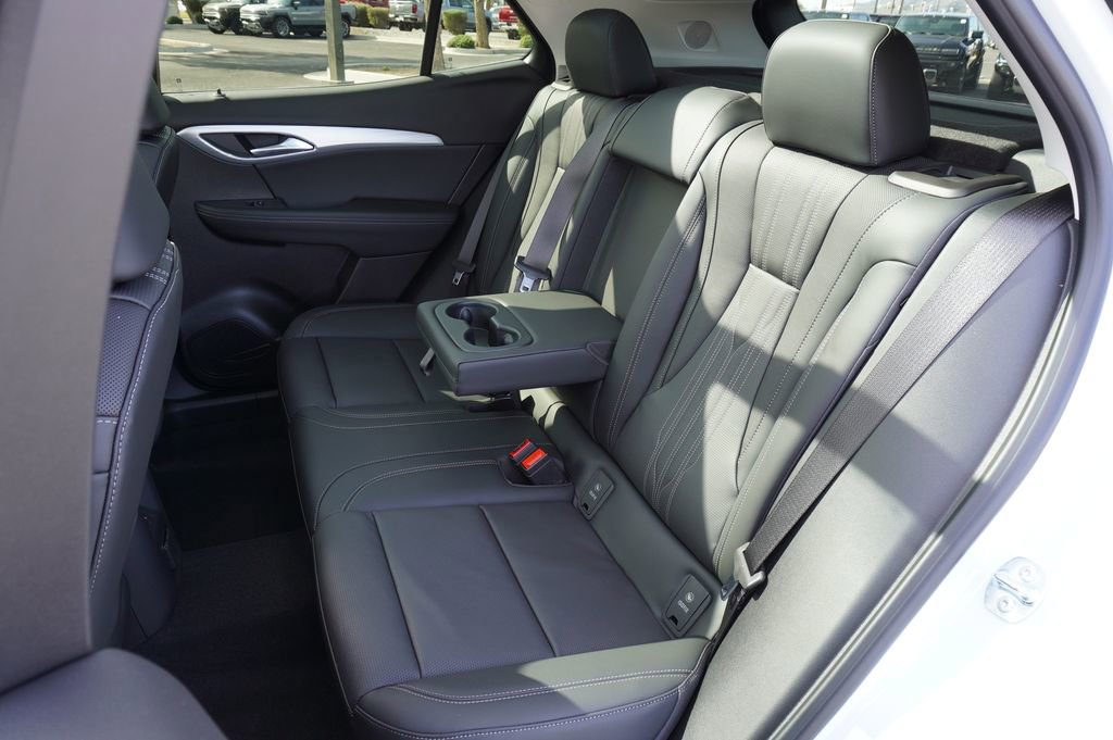 Certified 2026 Buick Envision Avenir image 9