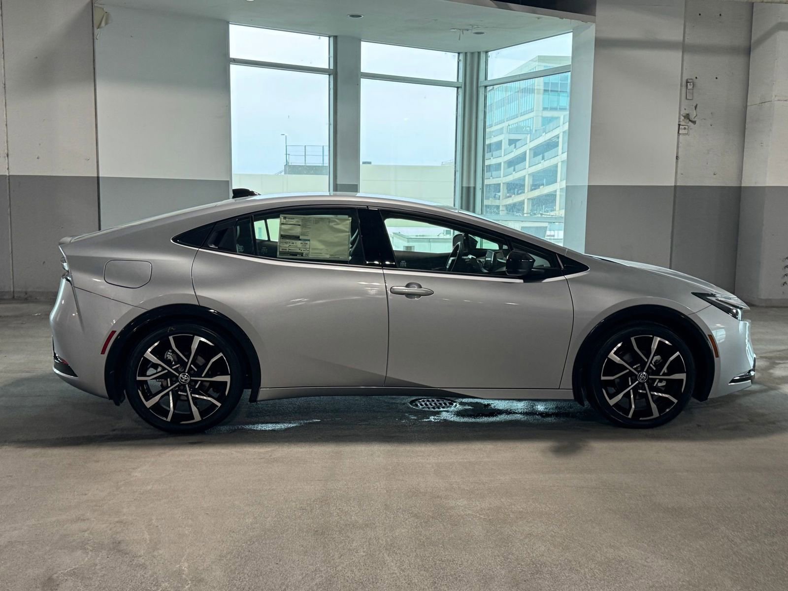 New 2026 Toyota Prius Plug-In Hybrid image 10