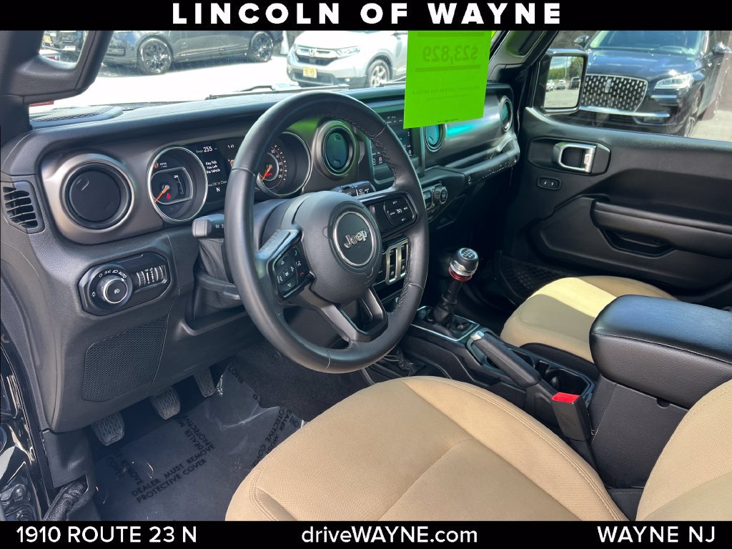 Used 2018 Jeep Wrangler Sport AWD/4WD image 17