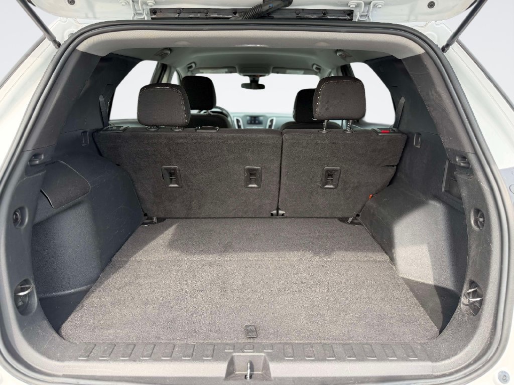 Used 2021 Chevrolet Equinox LT FWD image 12