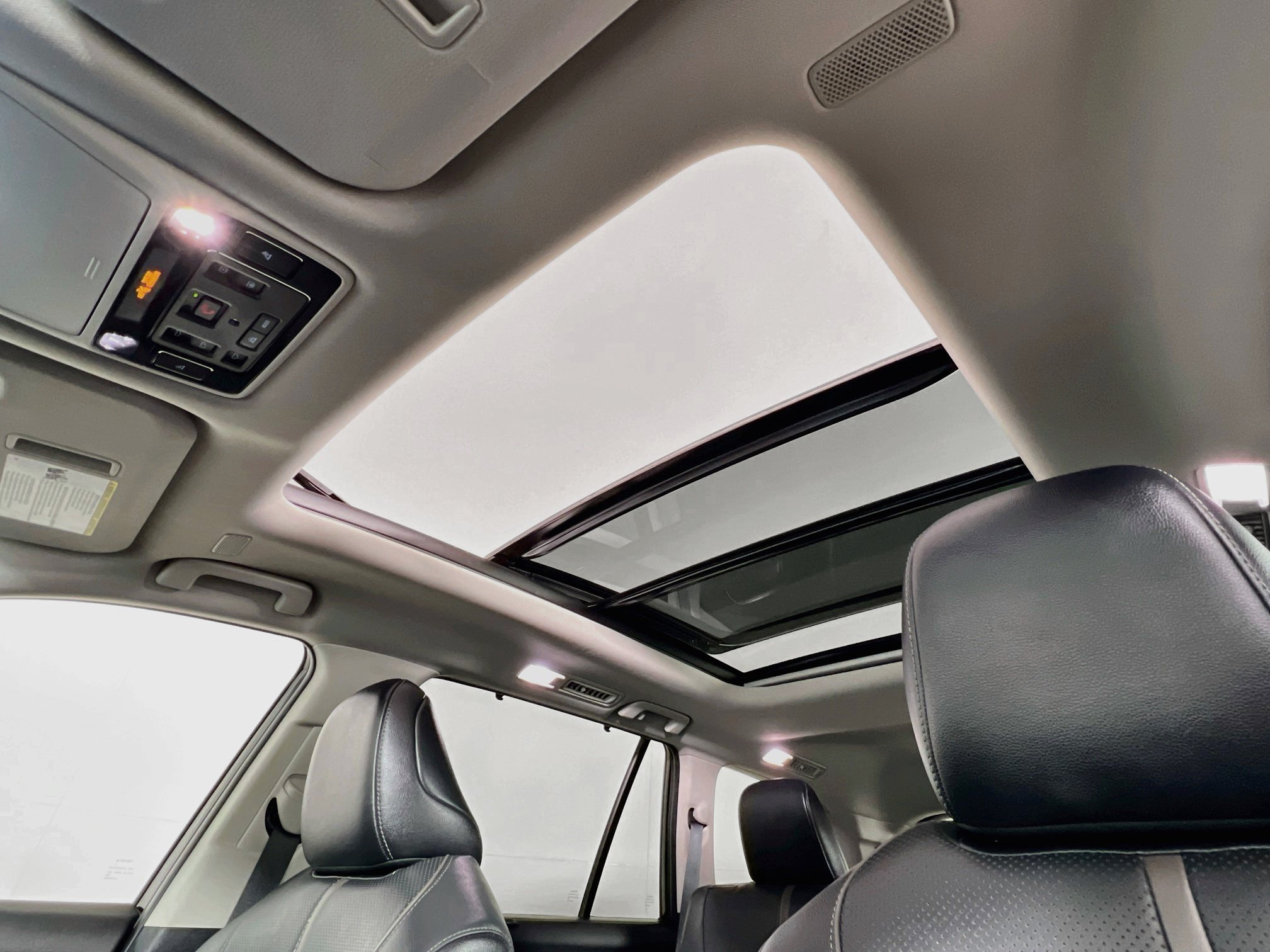 Certified 2025 Toyota Grand Highlander AWD image 14