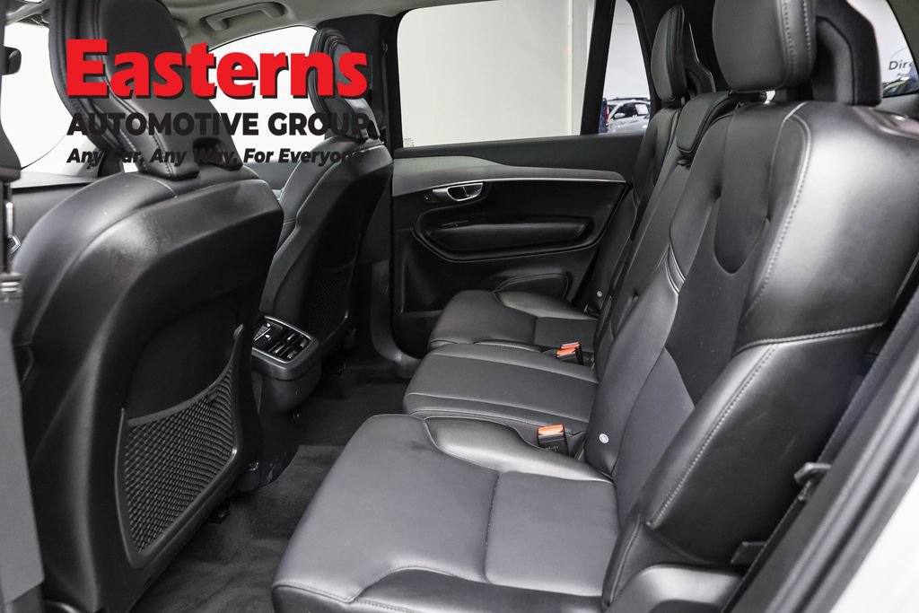 Used 2022 Volvo XC90 T5 Momentum AWD/4WD image 21