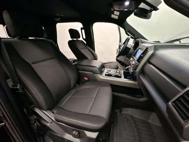 Used 2019 Ford Expedition XLT AWD/4WD image 21