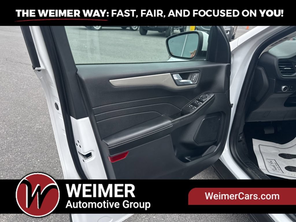 Used 2021 Ford Escape SE AWD/4WD image 9