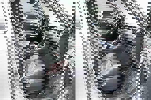 Certified 2024 Toyota RAV4 XSE image 18