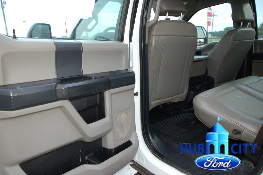 Used 2022 Ford F250 XL w/ Power Equipment Group AWD/4WD image 13
