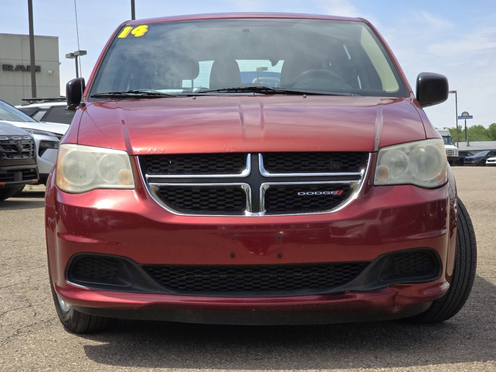 Used 2014 Dodge Grand Caravan American Value Package FWD image 9