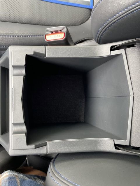 Used 2025 Subaru Forester Limited image 11