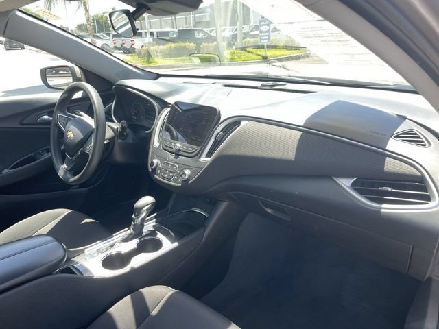 Certified 2023 Chevrolet Malibu LT FWD image 30