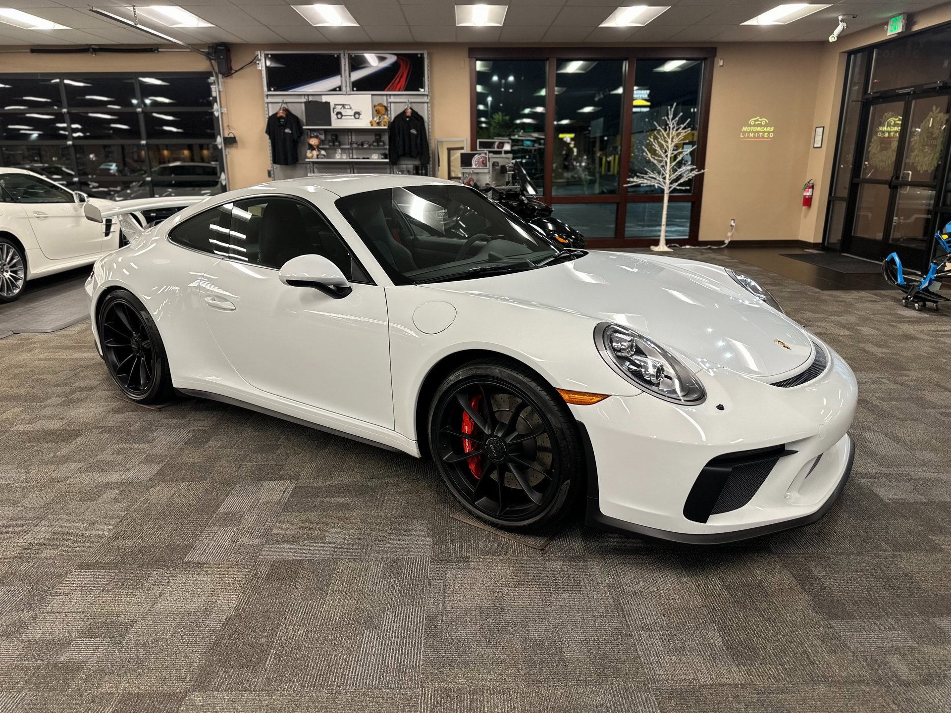 Used 2018 Porsche 911 GT3 image 49