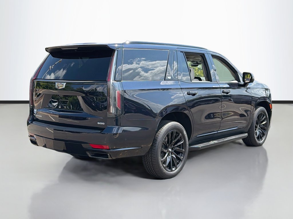 Used 2023 Cadillac Escalade Sport Platinum AWD/4WD image 5