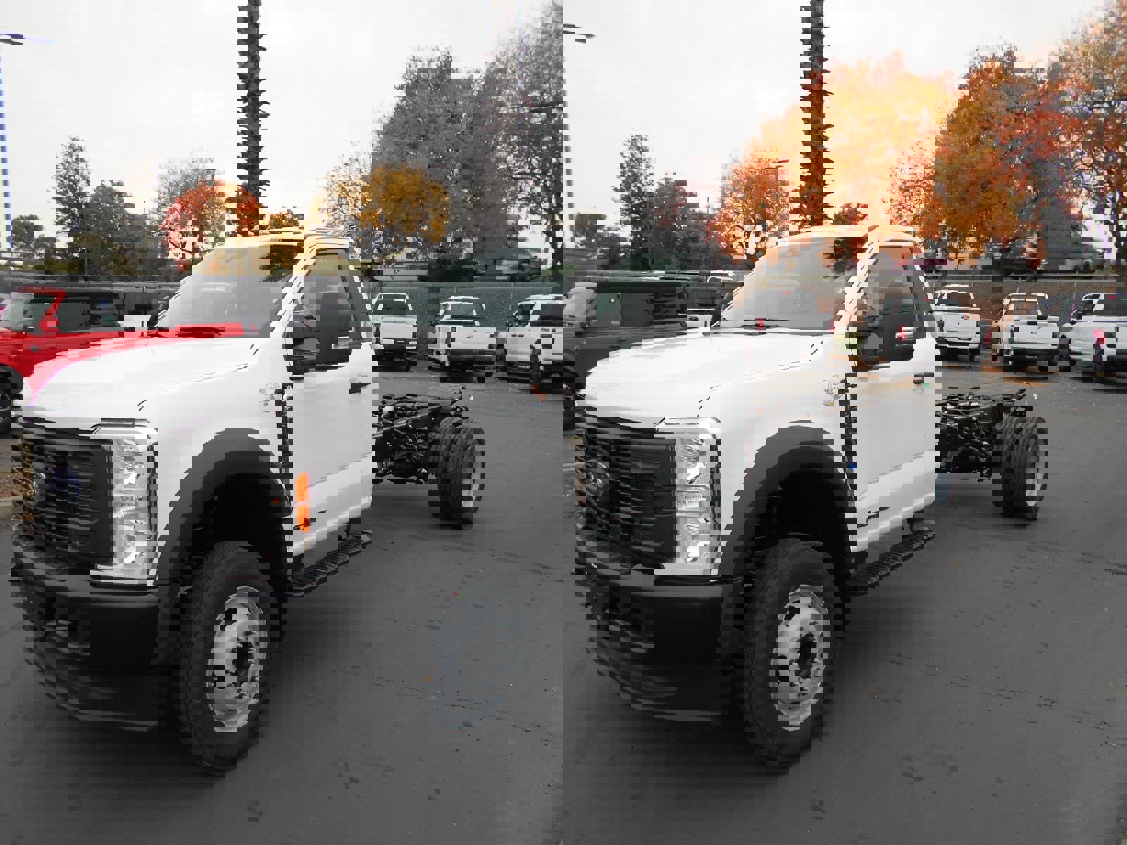 Used 2024 Ford F550 2WD Regular Cab Super Duty image 1