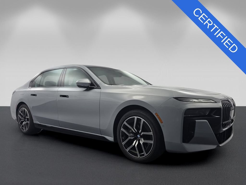 Certified 2023 BMW 760i xDrive AWD/4WD video 1