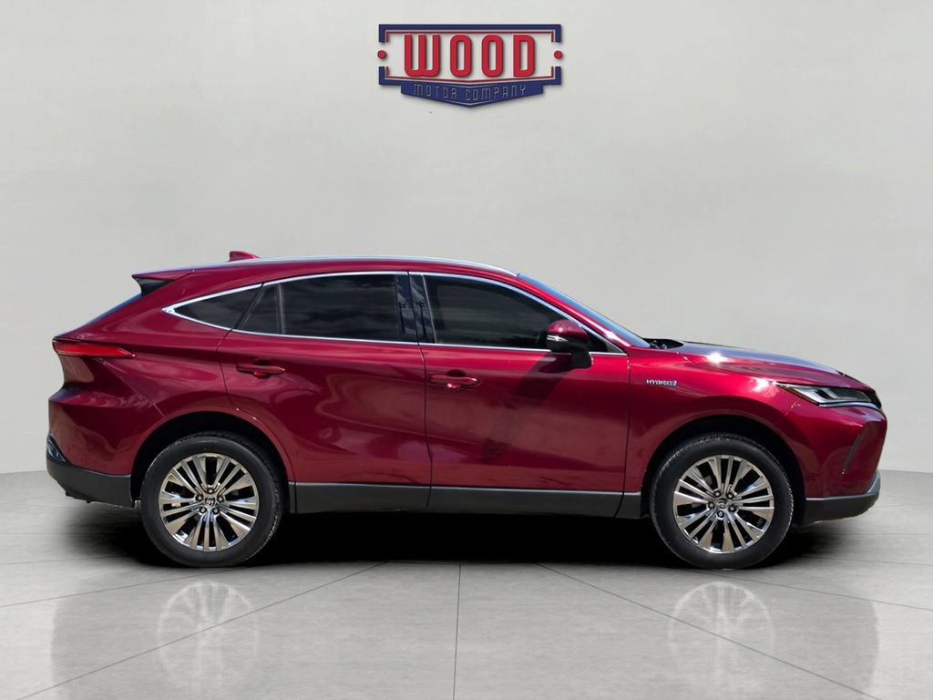 Used 2021 Toyota Venza XLE w/ Softex Package AWD/4WD image 2