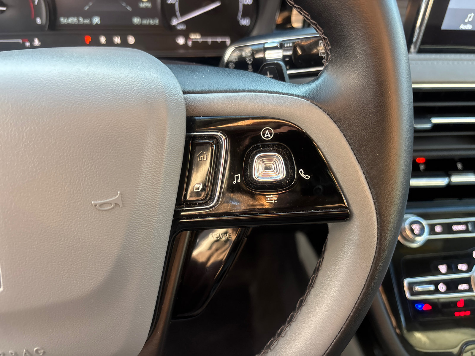 Used 2022 Lincoln Corsair FWD image 18