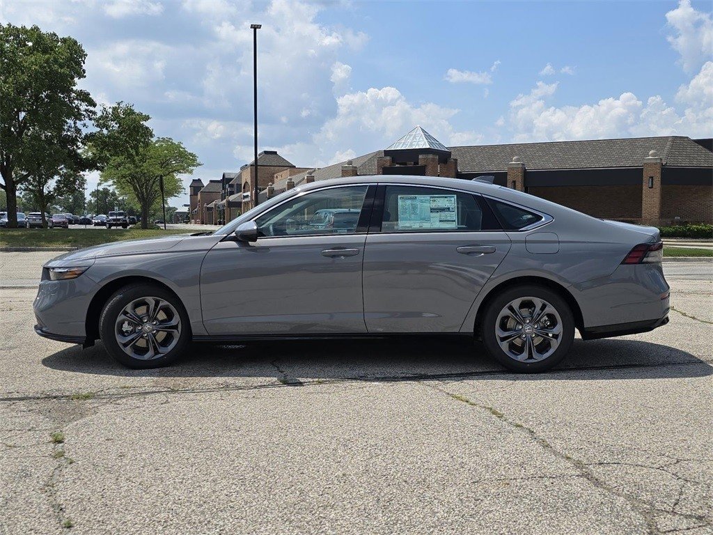 New 2025 Honda Accord EX-L image 17