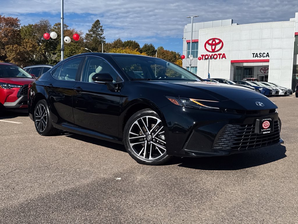Used 2026 Toyota Camry XLE w/ Preferred Package 2 (TMS)