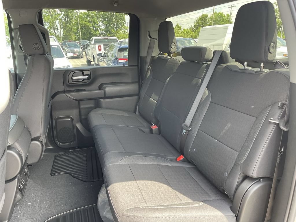New 2026 Chevrolet Silverado 2500 Custom w/ Custom Value Package AWD/4WD image 21