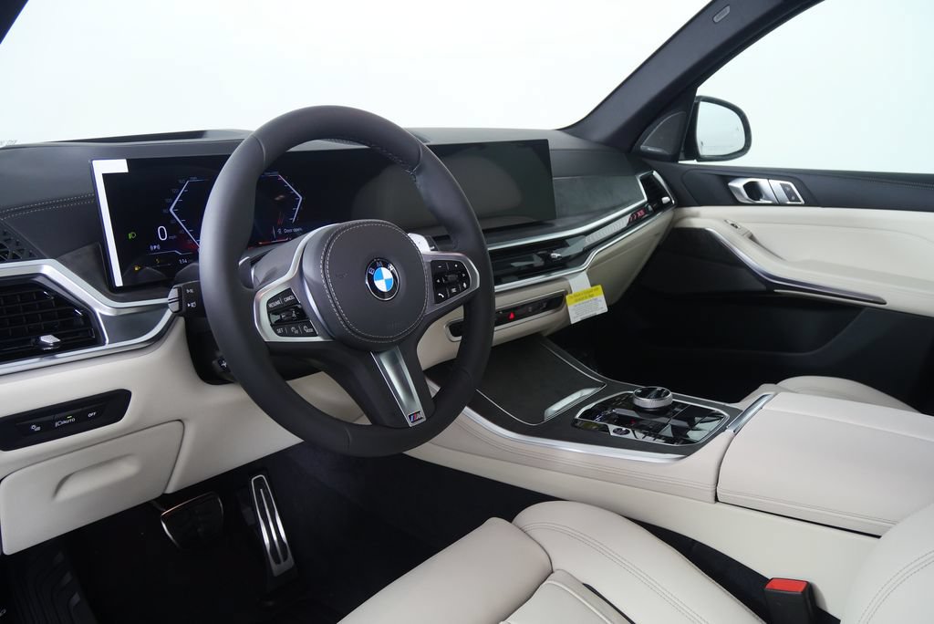 Used 2026 BMW X5 sDrive40i w/ Executive Package RWD image 13