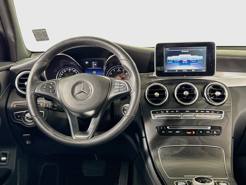 Used 2019 Mercedes-Benz GLC 300 4MATIC image 12
