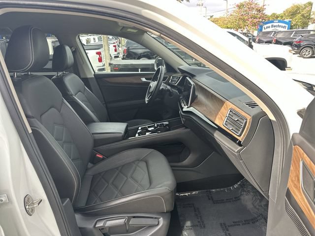 Used 2024 Volkswagen Atlas SE FWD image 29
