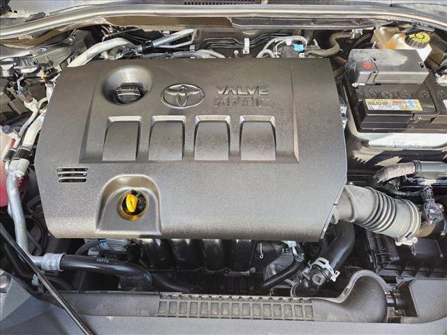 Used 2021 Toyota C-HR Limited image 21