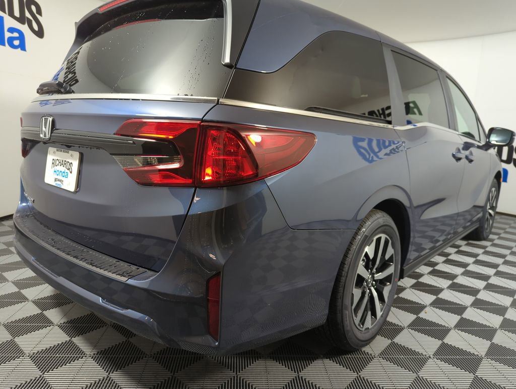 New 2026 Honda Odyssey EX-L image 5