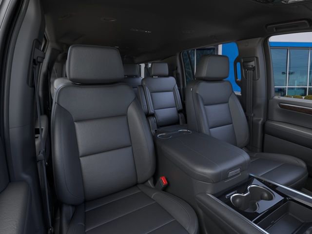 New 2026 Chevrolet Suburban LT image 16