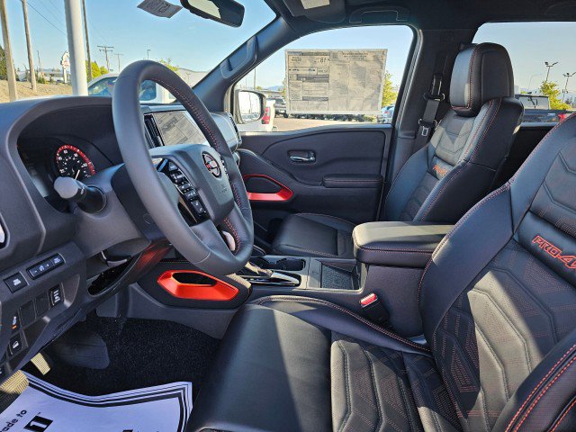New 2025 Nissan Frontier PRO-4X w/ Pro Premium Package image 24