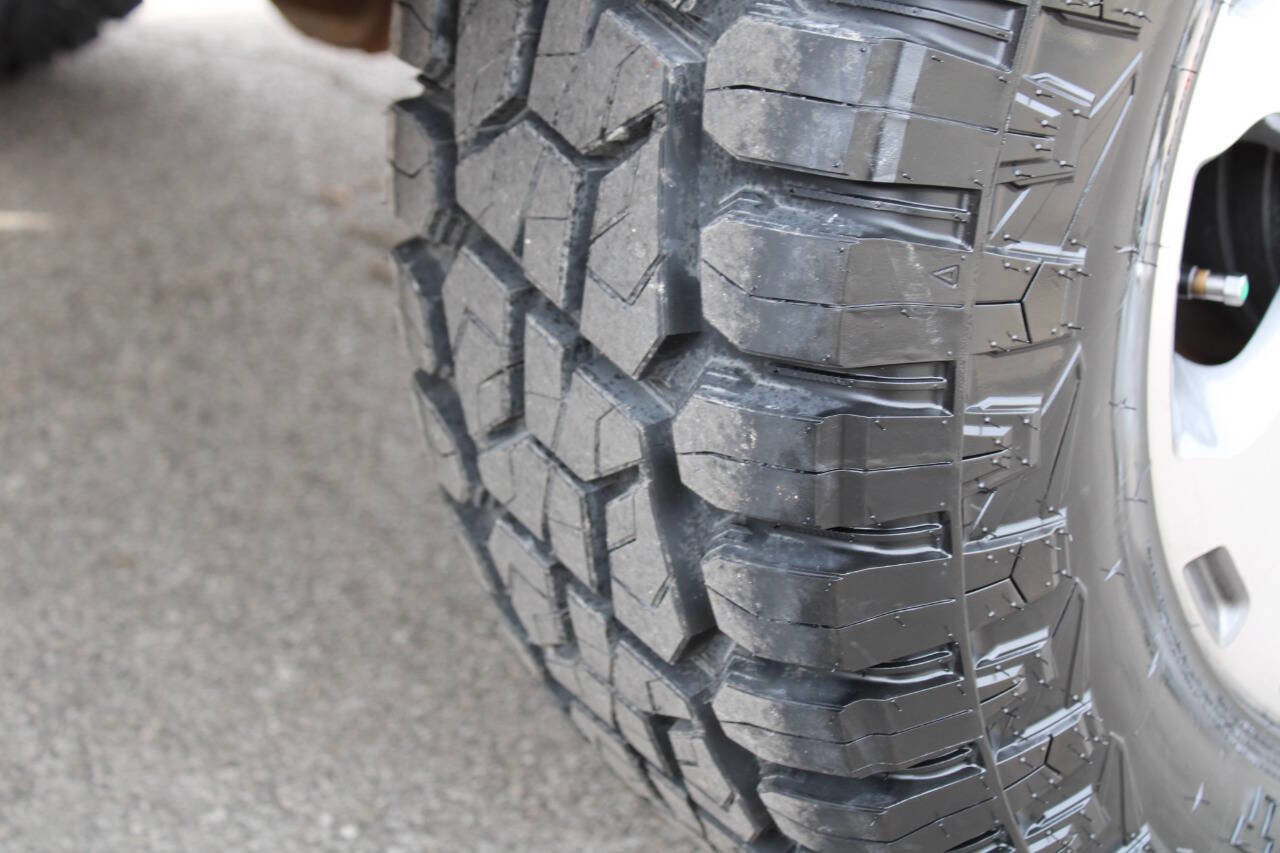 Used 2014 Ford F150 FX4 w/ Equipment Group 401A Mid image 18