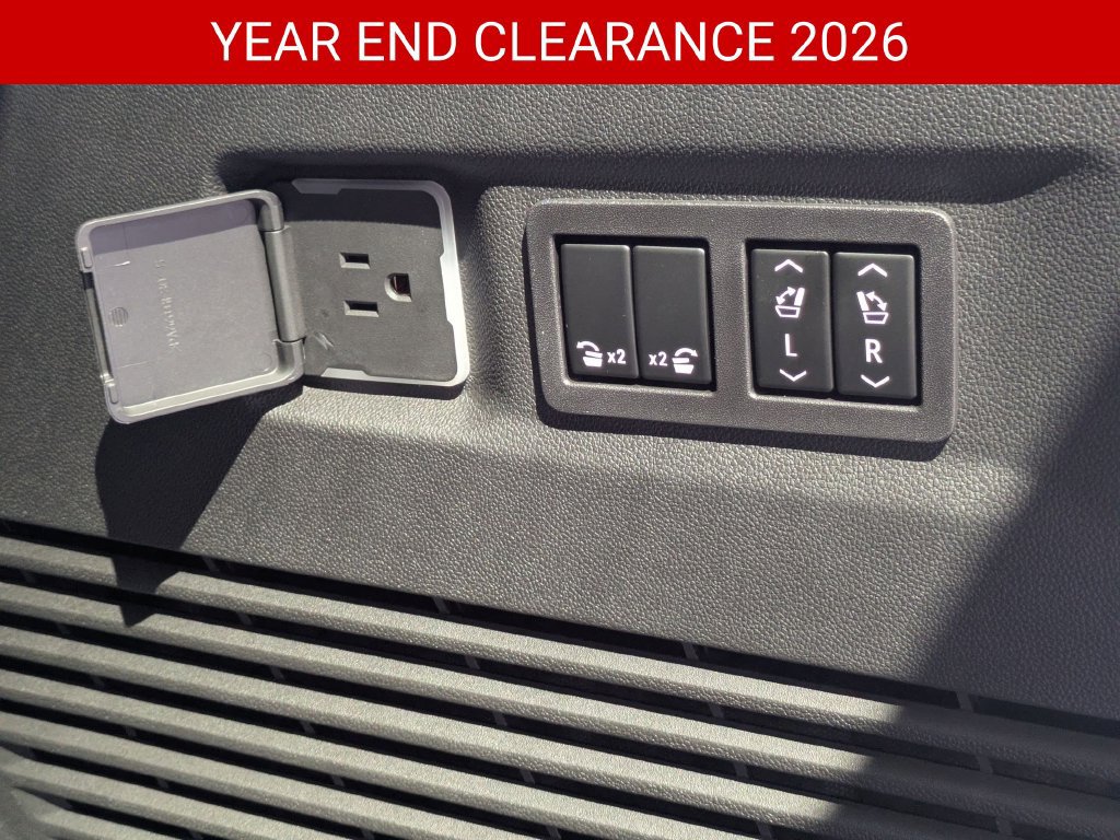 New 2026 Chevrolet Suburban Premier AWD/4WD image 36