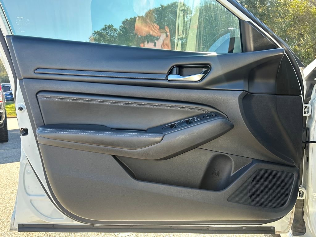 Used 2020 Nissan Altima 2.5 S image 9