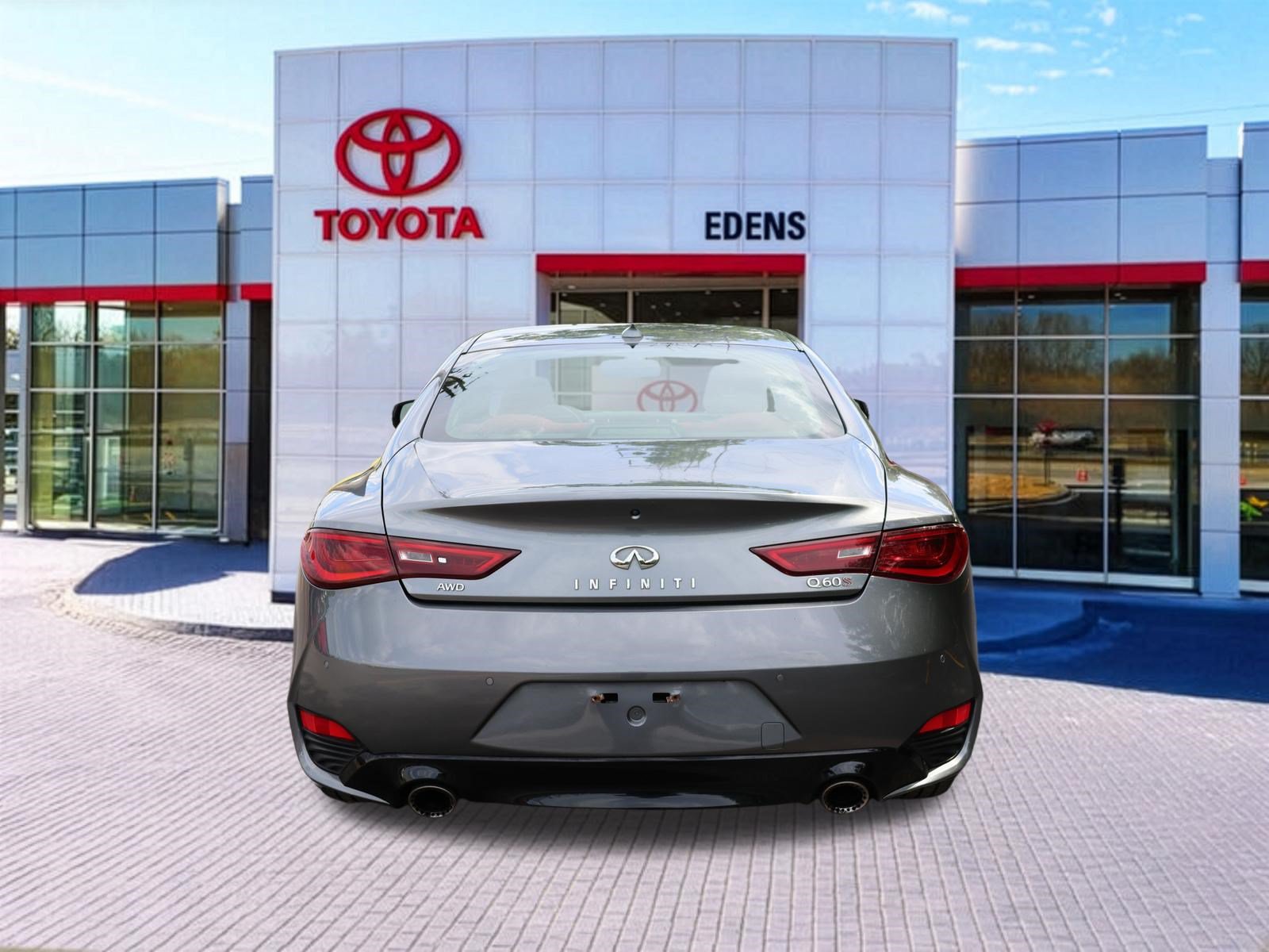 Used 2019 INFINITI Q60 Red Sport 400 w/ Proactive Package AWD/4WD image 4