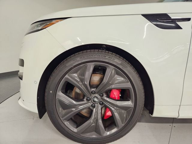 New 2025 Land Rover Range Rover Sport Dynamic SE image 11