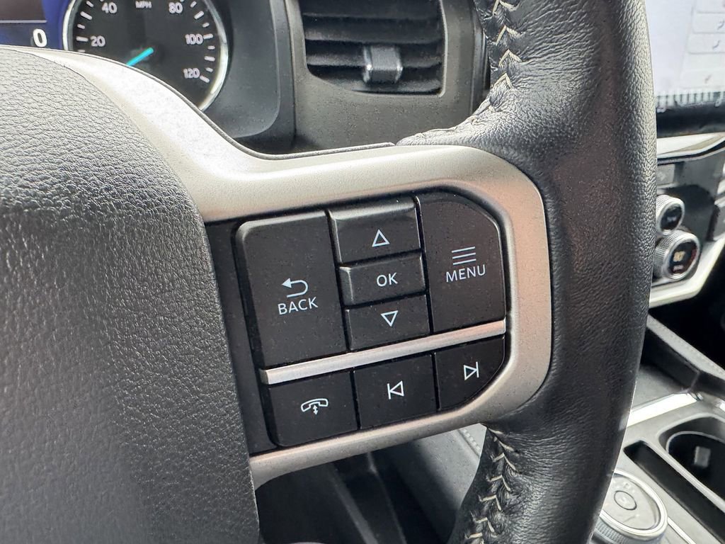 Used 2024 Ford Expedition Max XLT image 19