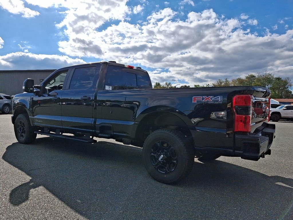 New 2026 Ford F350 XL image 3