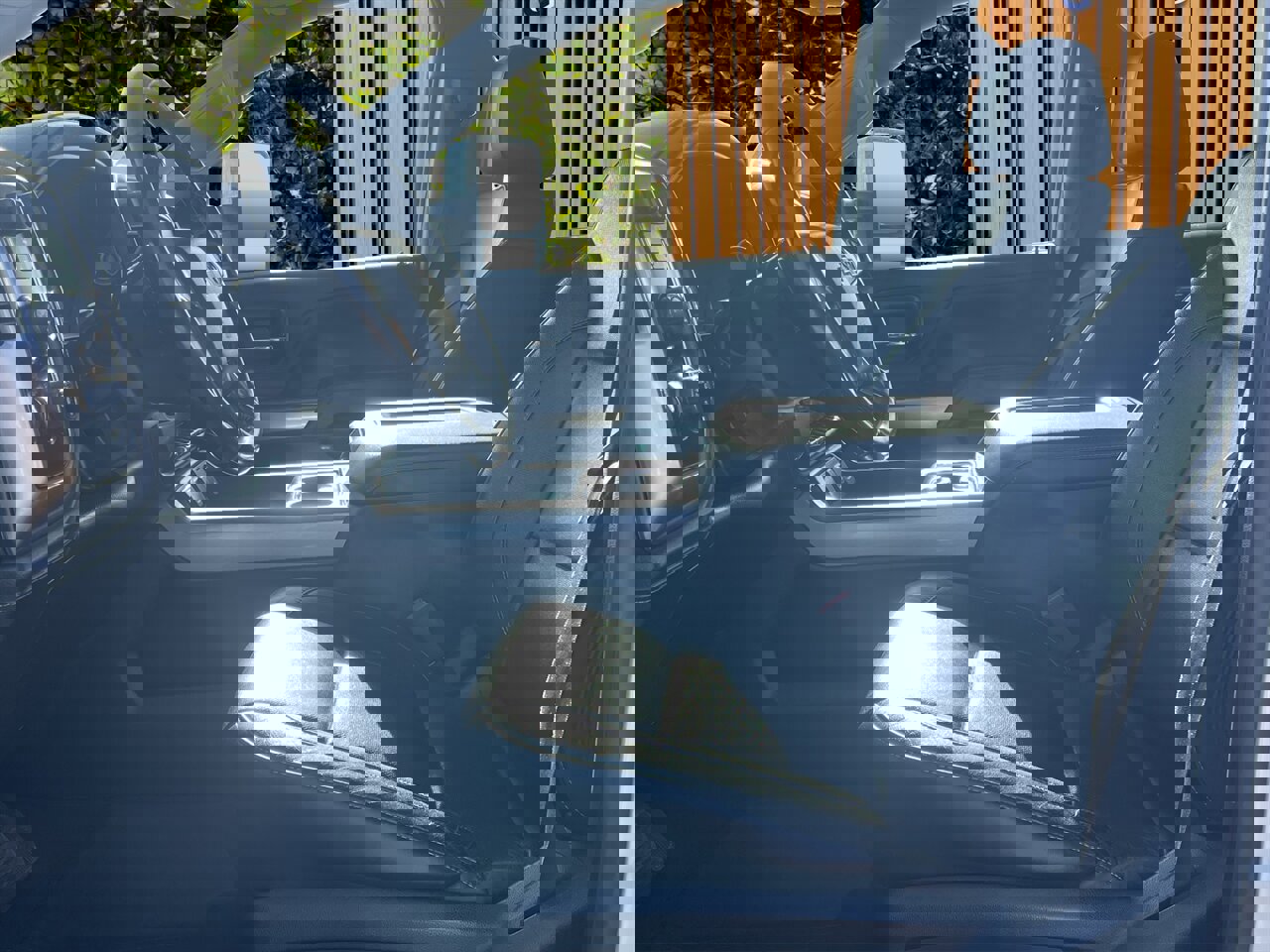 Used 2019 Chevrolet Silverado 3500 LTZ image 33