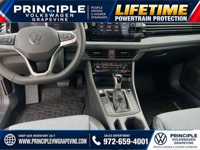 New 2026 Volkswagen Jetta SE FWD image 12