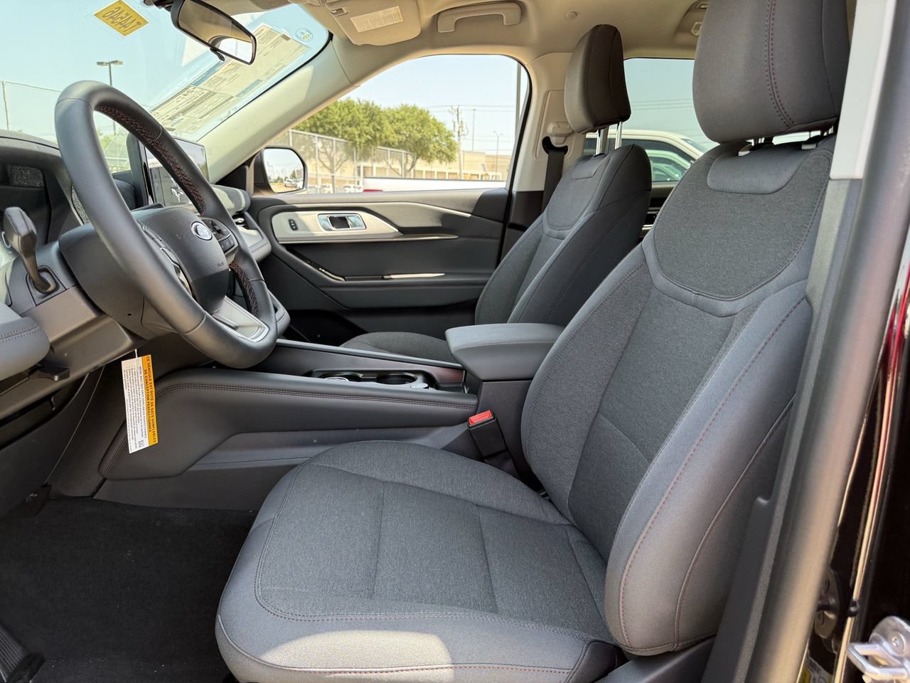 New 2026 Ford Explorer Active RWD image 19