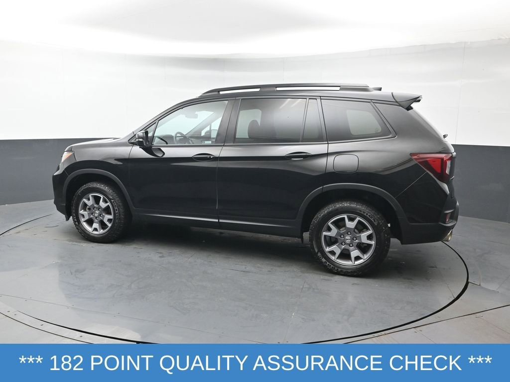 Used 2023 Honda Passport TrailSport image 4