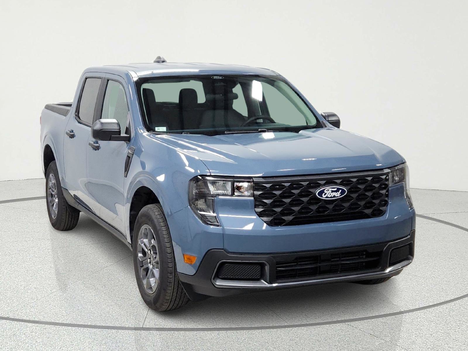 New 2026 Ford Maverick XLT image 2