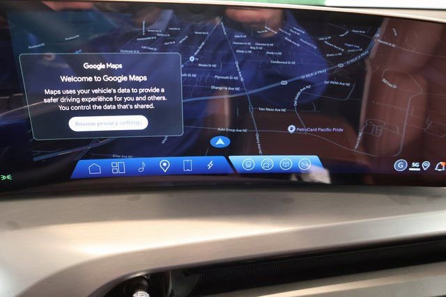 New 2026 Cadillac Vistiq Platinum image 22