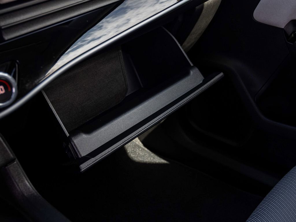 Used 2024 Honda Prologue EX image 19