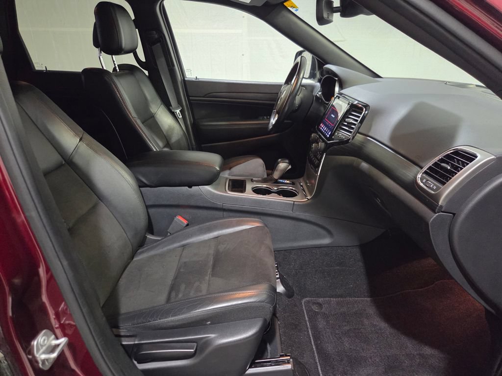 Certified 2020 Jeep Grand Cherokee Altitude AWD/4WD image 19