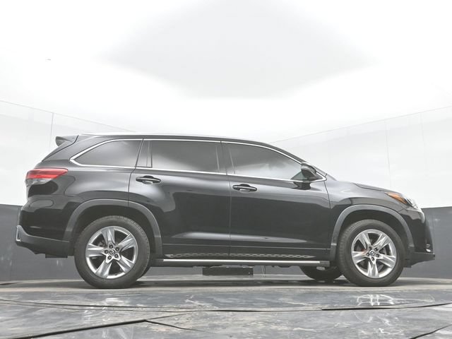 Used 2019 Toyota Highlander Limited FWD image 52