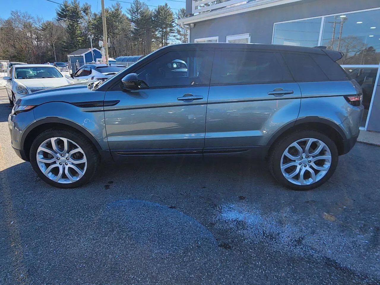 Used 2017 Land Rover Range Rover Evoque SE Premium AWD/4WD image 8