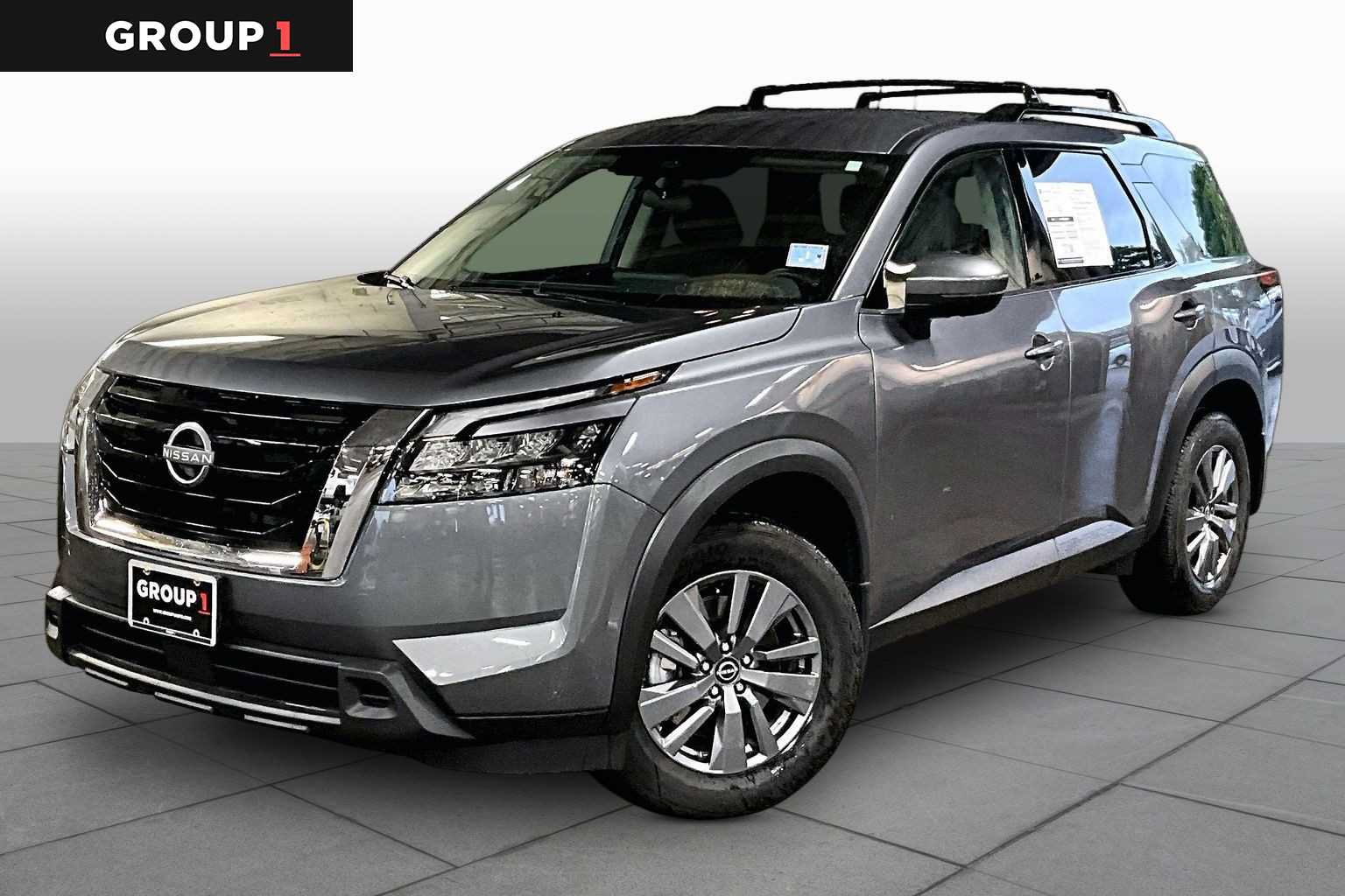 Used 2025 Nissan Pathfinder SV